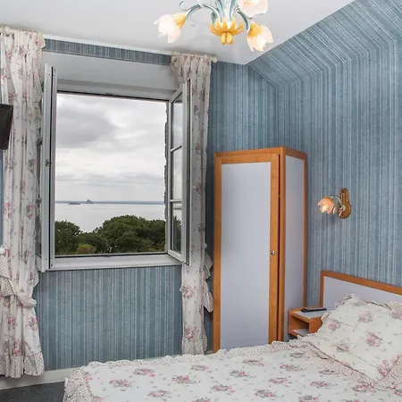 Les Hermelles Hotel